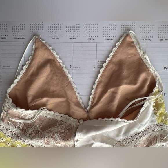 MAJORELLE Cady Mini Dress in Ivory & Pale Yellow S - Picture 12 of 16